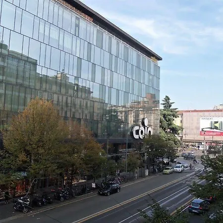 Hotell House