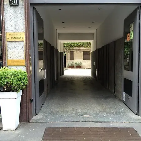 House ホテル ミラノ
